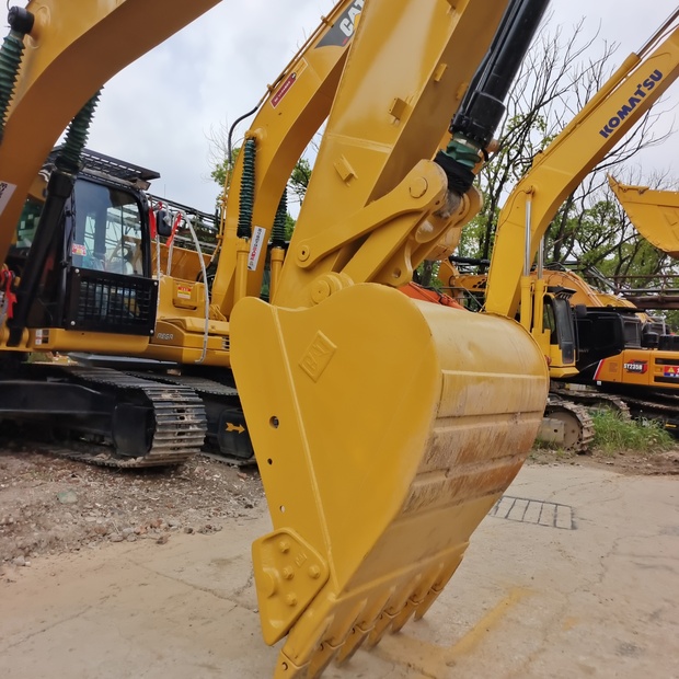 2023 كاتربيلر 329D-44538872