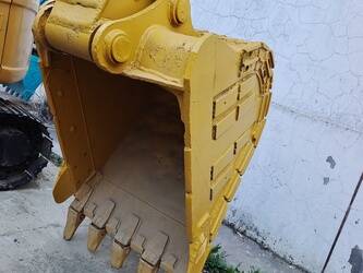 2024-caterpillar-323d-1398208-44538910