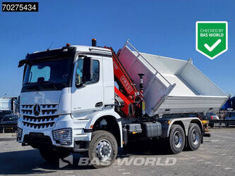 2023-mercedes-benz-arocs-3348-1256286-44538965