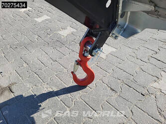 2023-mercedes-benz-arocs-3348-1256286-44538989