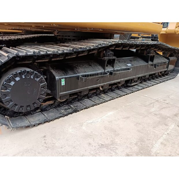 2024 كاتربيلر 330GC-44539062