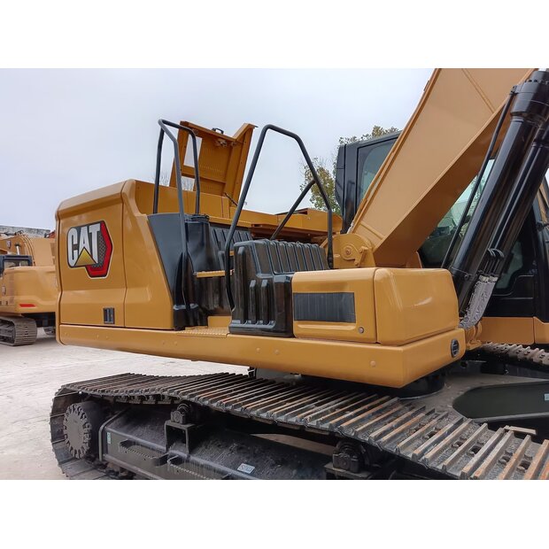 2024 كاتربيلر 330GC-44539071