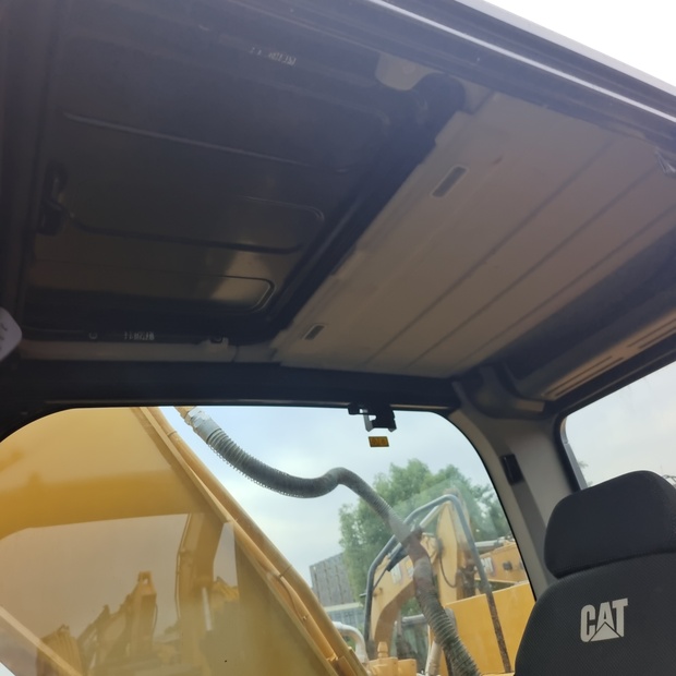 2024 Caterpillar 330GC-44539191