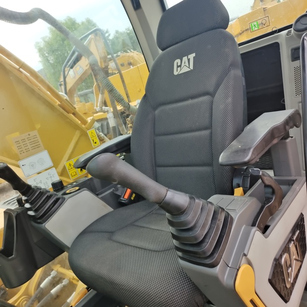 2023 كاتربيلر 330GC-44539288