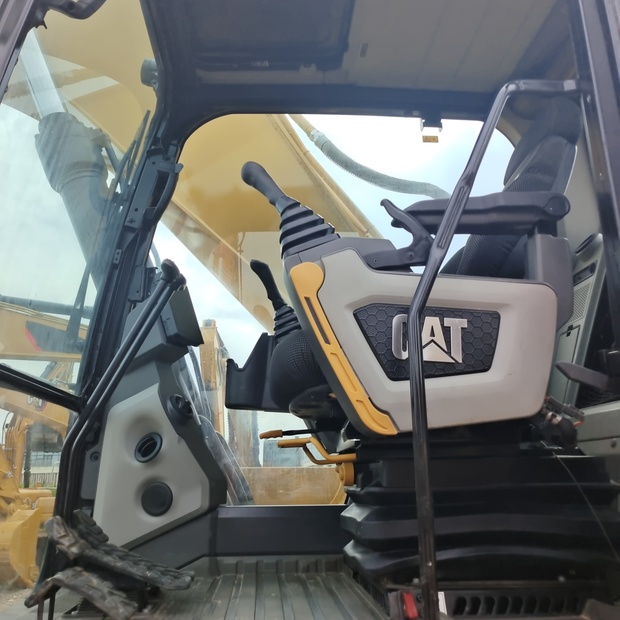 2023 كاتربيلر 330GC-44539289