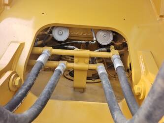 2023-caterpillar-330gc-1398215-44539294