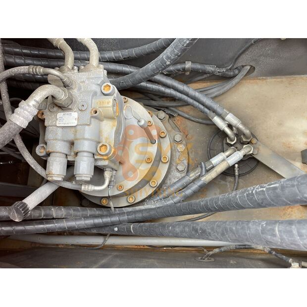 2021 هيتاشى ZX240-3G-44539347