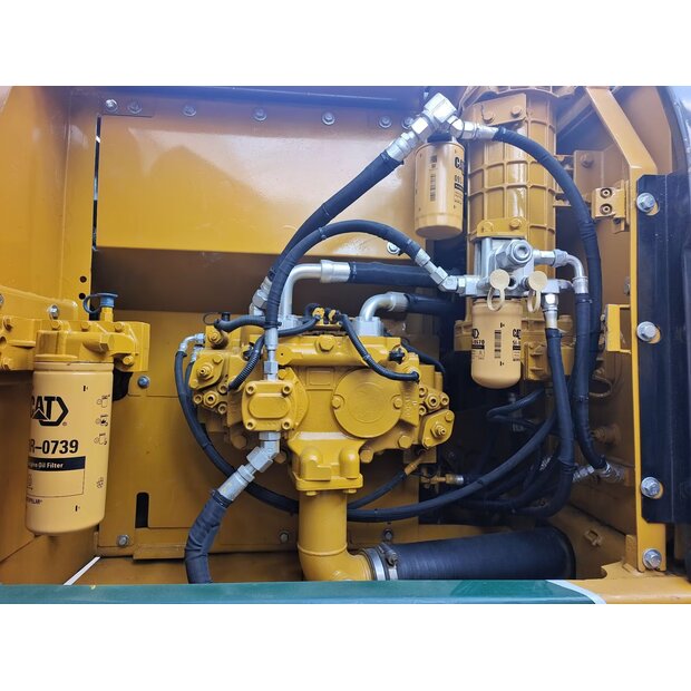 2024 Caterpillar 320D-44539384