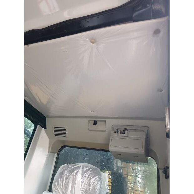 2024 كاتربيلر 324DL-44539640