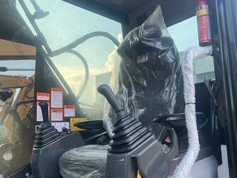 2023-caterpillar-324dl-1398231-44539663