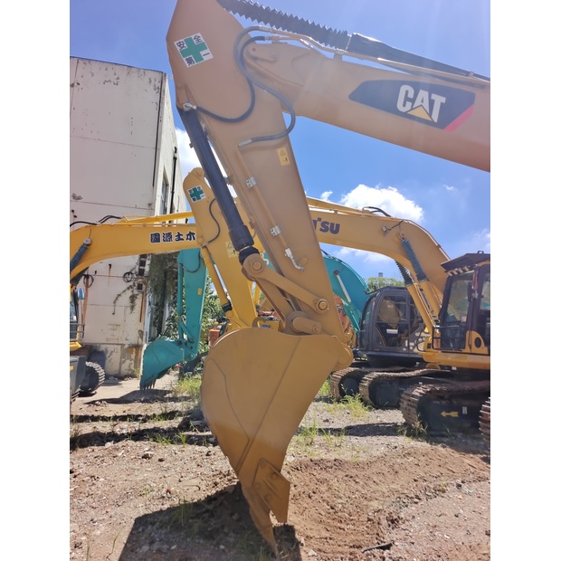 2023 كاتربيلر 324DL-44539669