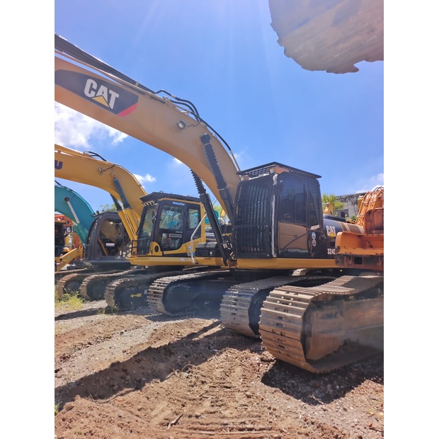 2023 كاتربيلر 324DL-44539676