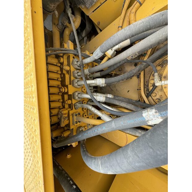 2023 كاتربيلر 336GC-44539707