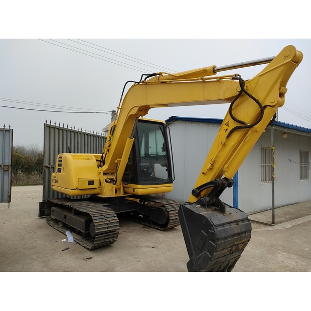 2023 كوماتسو PC60-7-44539826