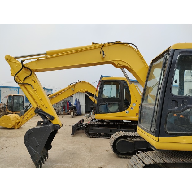 2023 كوماتسو PC60-7-44539829