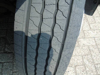 2018-iveco-eurocargo-120e21-1398251-44540209