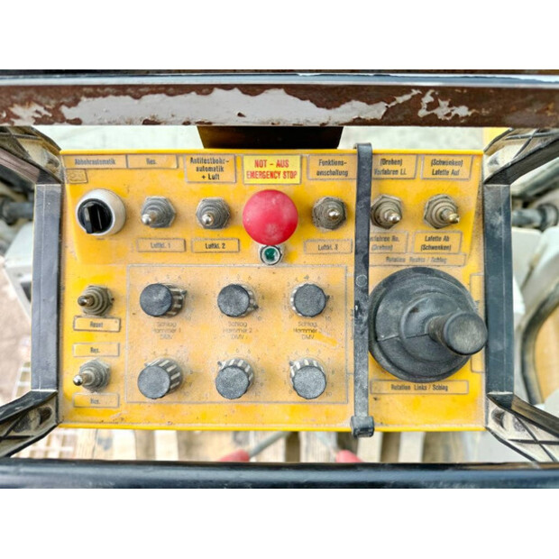 2001 Liebherr R934-44540369