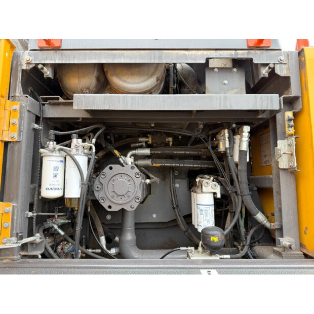 2018 فولفو EC380EHR-44540479