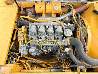 2001-liebherr-r934-44540527