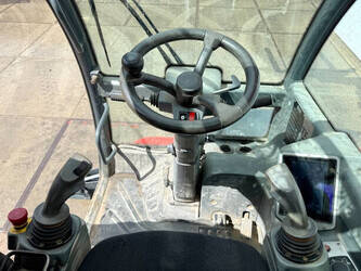 2014-magni-rth-5-21-1398259-44540556