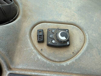 2013-manitou-mrt2150-1398260-44540599