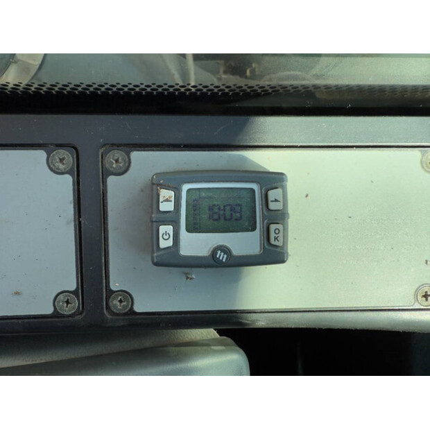 2013 ليبهير LH22M-44540657