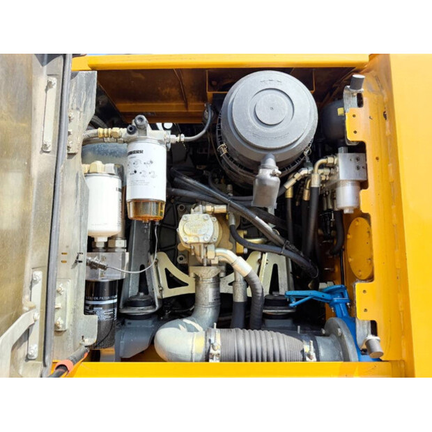 2013 ليبهير LH22M-44540670