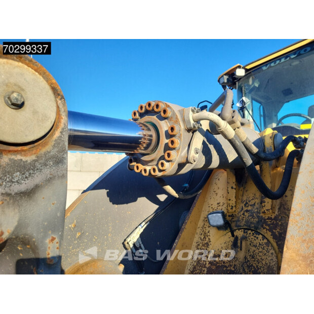 2017 فولفو L250H-44541361