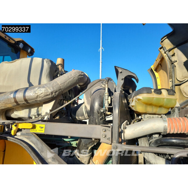 2017 فولفو L250H-44541365