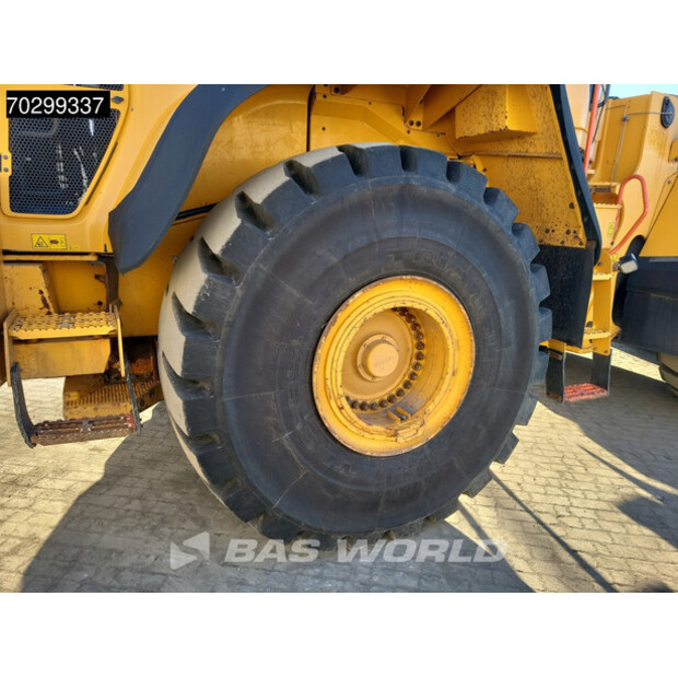 2017 فولفو L250H-44541375