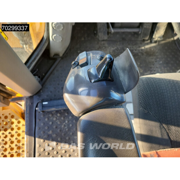 2017 فولفو L250H-44541383