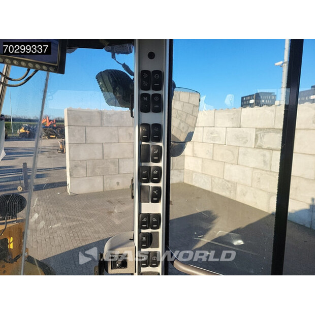 2017 فولفو L250H-44541388