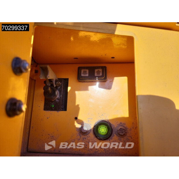 2017 فولفو L250H-44541391