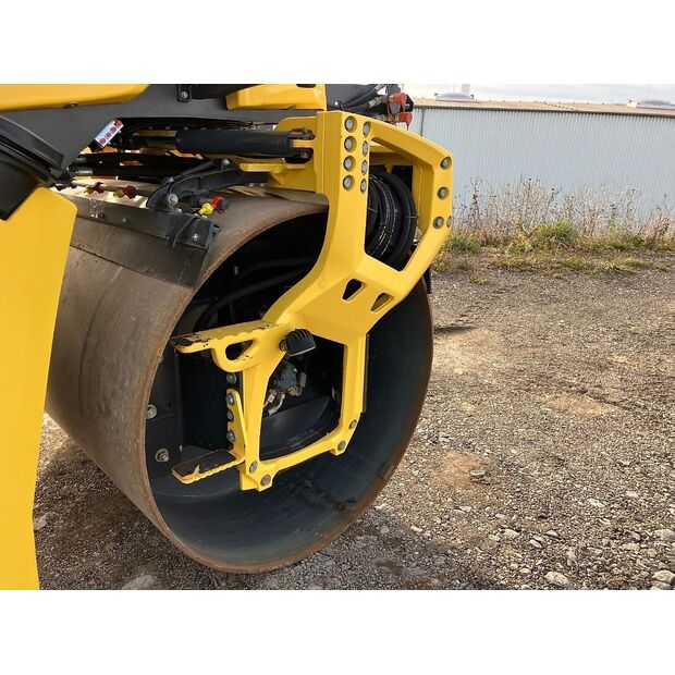 BOMAG BW 174 AP-5-44542096