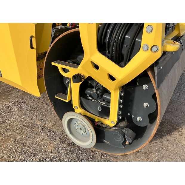 BOMAG BW 174 AP-5-44542105