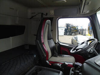 2017-volvo-fmx-500-1398287-44542400