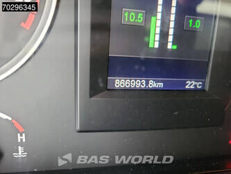 2015-scania-r410-1324941-44542572