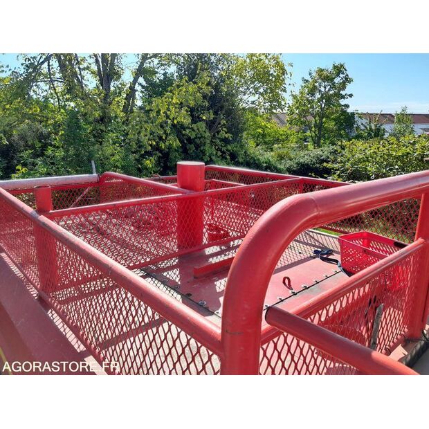 1997 رينو M180-44555605