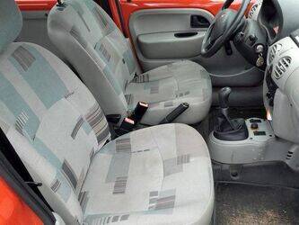 2006-renault-kangoo-1398332-44555716