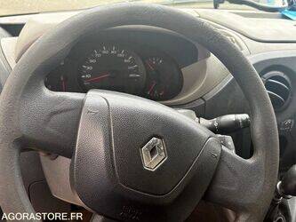 2014-renault-master-1398333-44555725