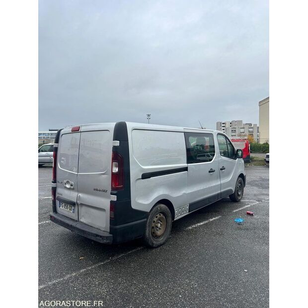 2019 رينو Trafic-44555733