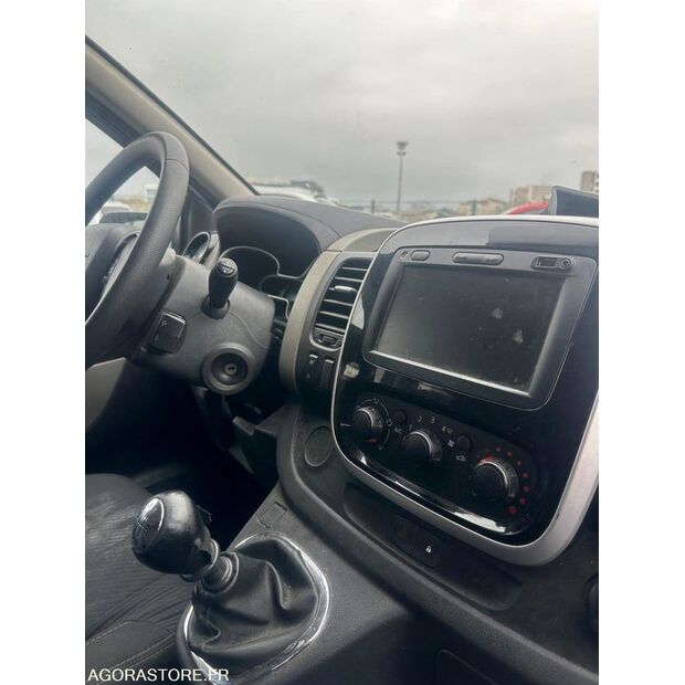 2019 رينو Trafic-44555734