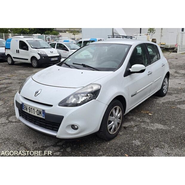 2011 رينو Clio-44555805