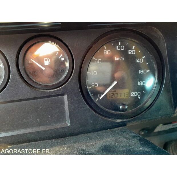 2005 لاند روفر Defender-44556017