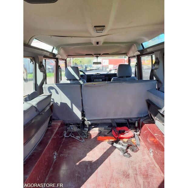 2005 لاند روفر Defender-44556019