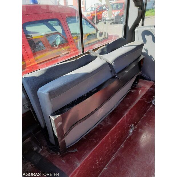 2005 لاند روفر Defender-44556020