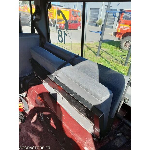 2005 لاند روفر Defender-44556021