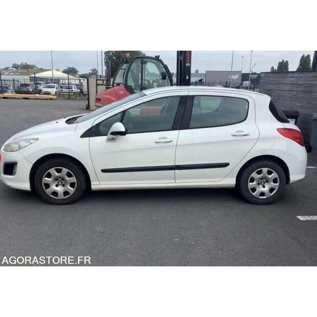 2011 بيجو 308-44556035