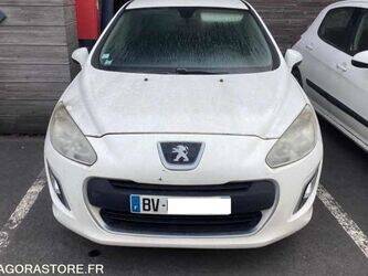 2011-peugeot-308-1398370-44556039