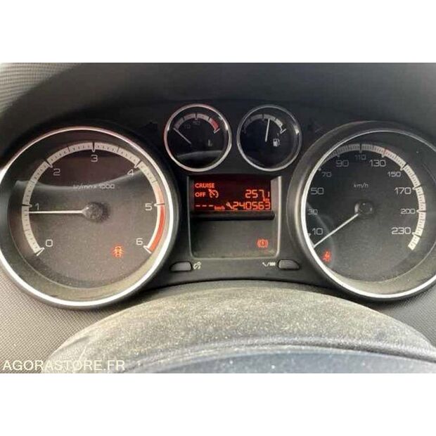 2011 بيجو 308-44556045